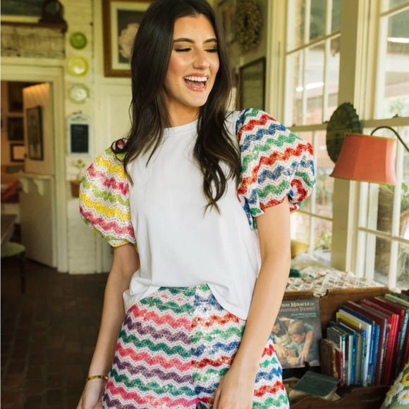 QUEEN OF SPARKLES Tops - Queen of Sparkles Puff Sleeve Crochet Top